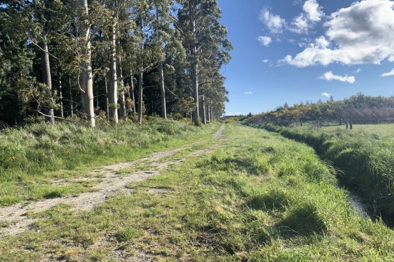 Photo of property in 761 Windwhistle Road, Windwhistle, Hororata, 7572