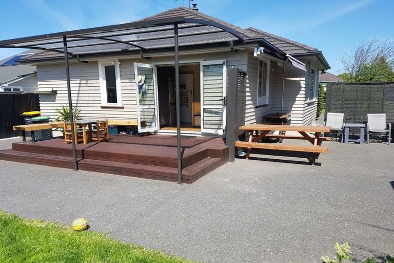 Photo of property in 26 Torrens Road, Hillmorton, Christchurch, 8024