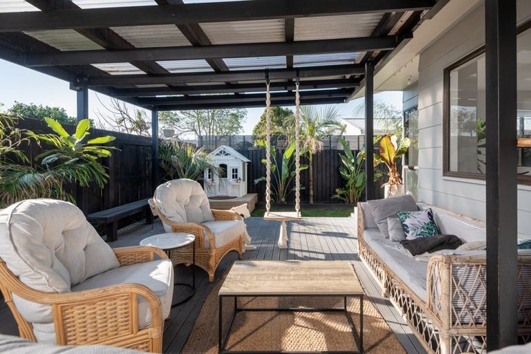 Photo of property in 8c Lachlan Avenue, Mount Maunganui, 3116