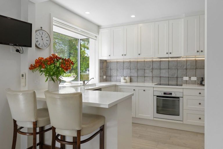 Photo of property in 56 Garden Road, Merivale, Christchurch, 8014