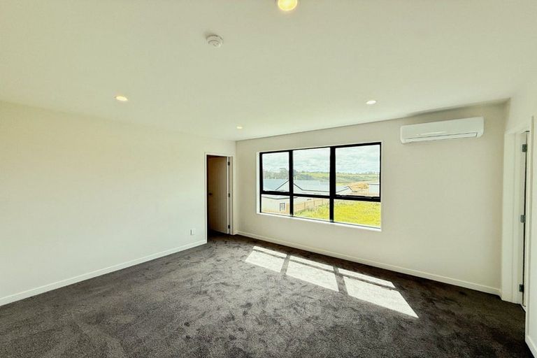 Photo of property in 2 Kobe Street, Karaka, 2580