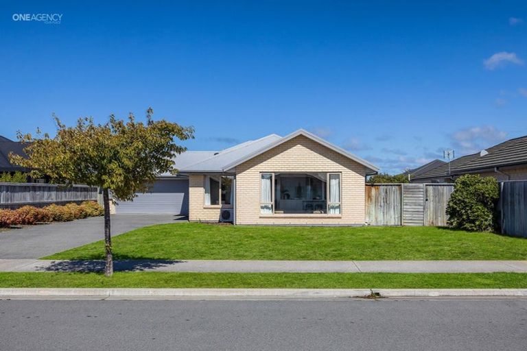 Photo of property in 17 Wyatt Street, Kaiapoi, 7630