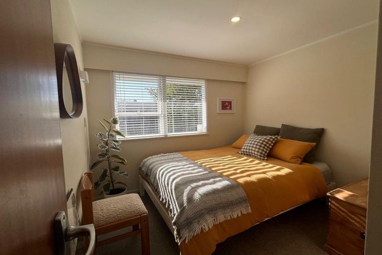 Photo of property in 1 Cardiff Road, Pakuranga, Auckland, 2010