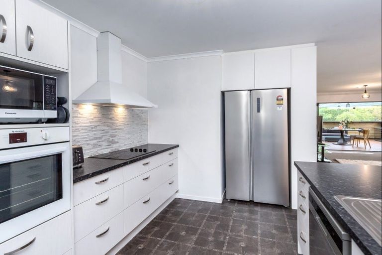 Photo of property in 6 West Street, Greytown, 5712