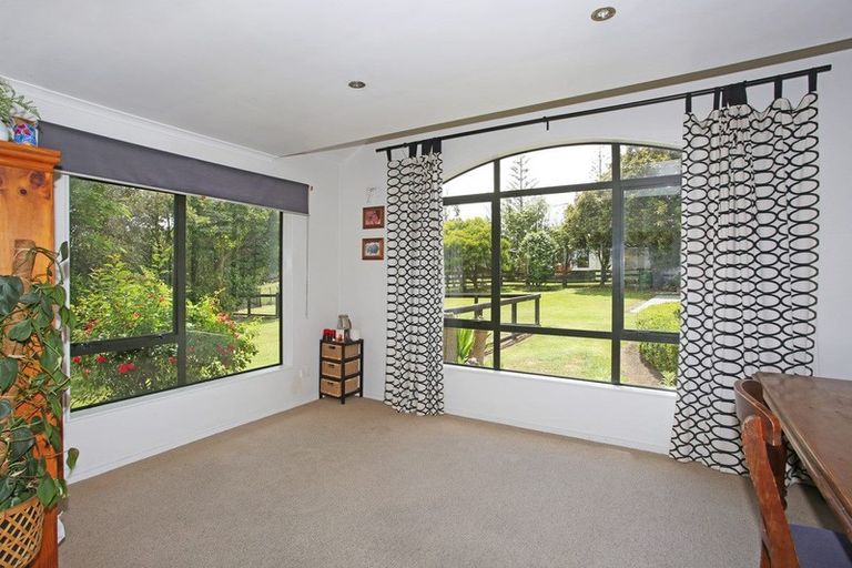 Photo of property in 11d Hyland Place, Waiuku, 2681
