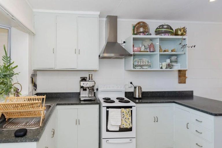 Photo of property in 10a Lewis Street, Glenview, Hamilton, 3206