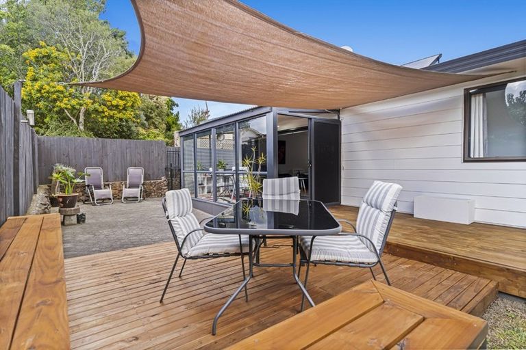 Photo of property in 19 Corinna Street, Welcome Bay, Tauranga, 3112