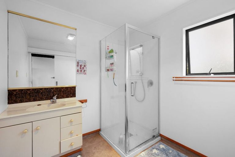 Photo of property in 27 Salcombe Terrace, Welbourn, New Plymouth, 4312