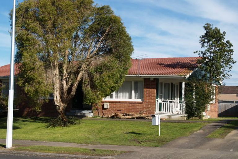 Photo of property in 6 Cranmere Crescent, Mangere East, Auckland, 2024