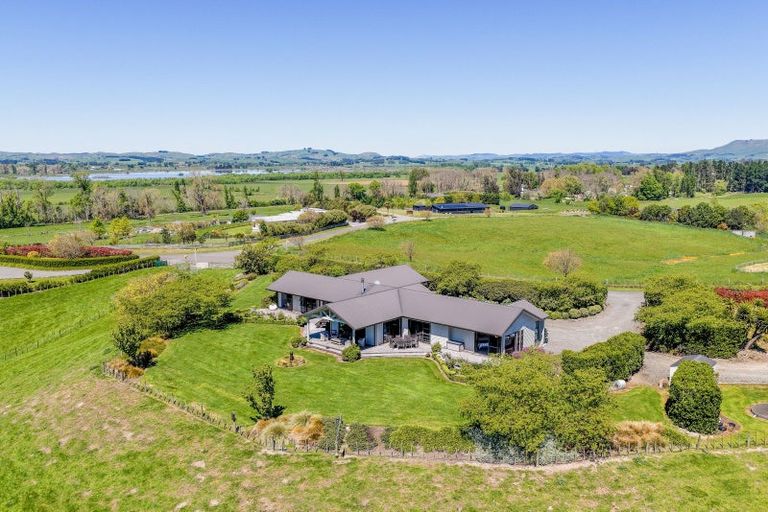 Photo of property in 38 Jg Wilson Drive, Waipukurau, 4281