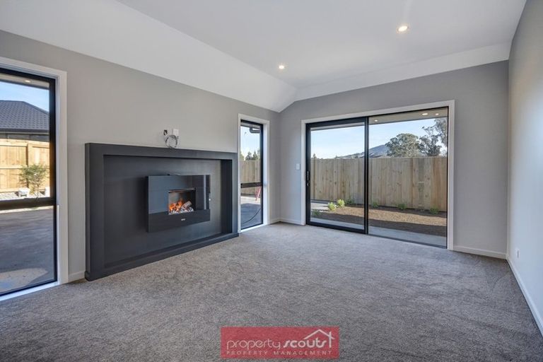 Photo of property in 6 Tate Crescent, Green Island, Dunedin, 9018