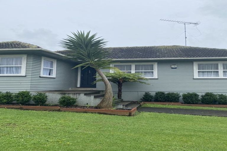 Photo of property in 12 Okareka Place, Pakuranga Heights, Auckland, 2010