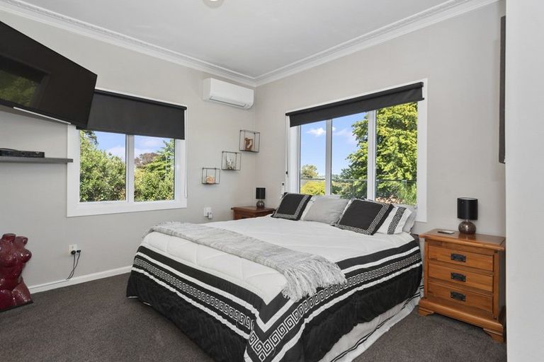 Photo of property in 9 Alison Street, Hamilton Lake, Hamilton, 3204