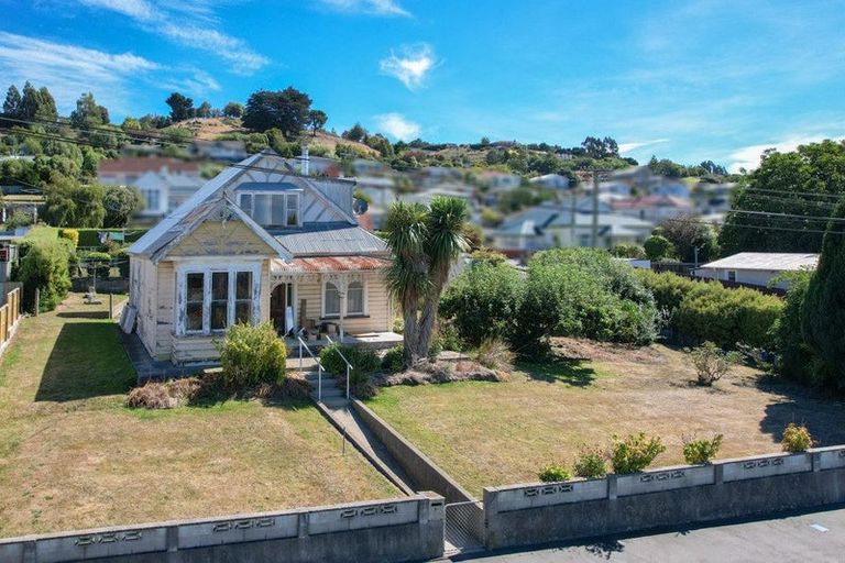 Photo of property in 18 Clyde Street, Oamaru North, Oamaru, 9400