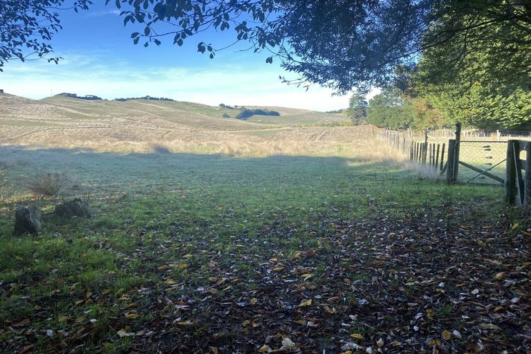 Photo of property in 417 Ngaumu Road, Ngaumu, Masterton, 5890