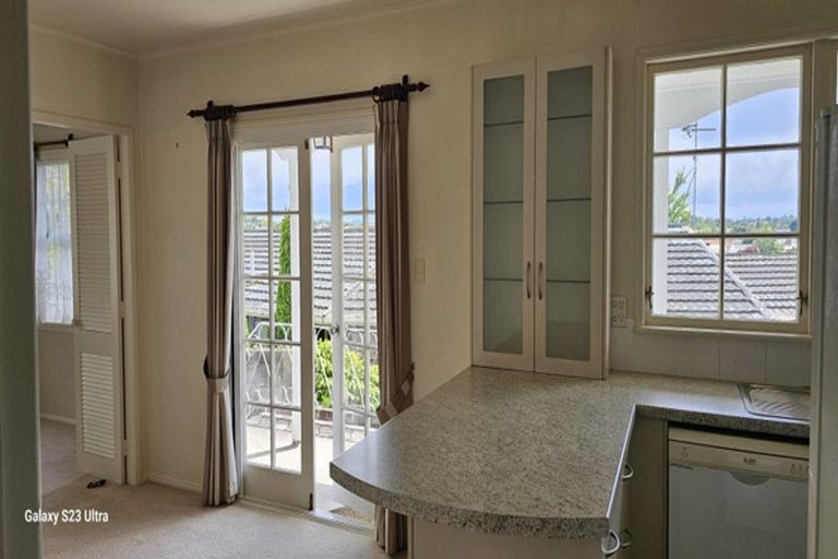 Photo of property in 65 Poaka Avenue, Dinsdale, Hamilton, 3204