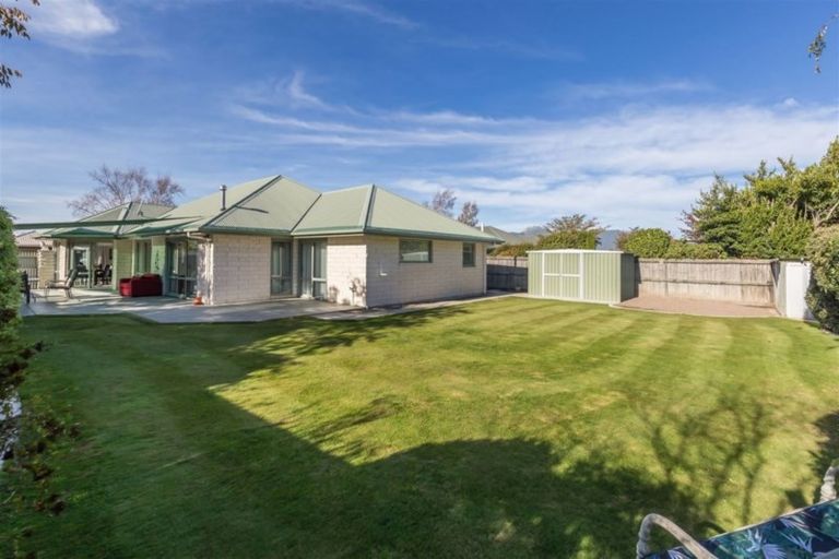 Photo of property in 51 Durrell Way, Rolleston, 7614