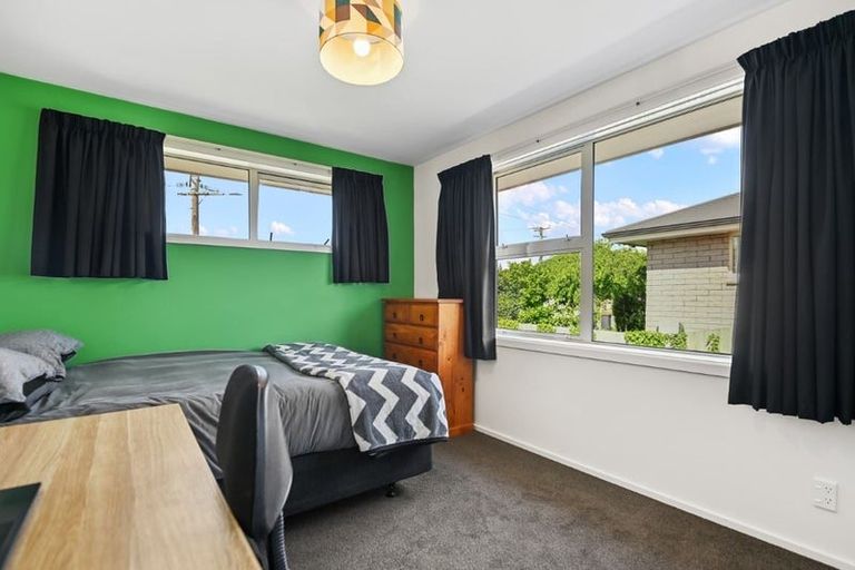 Photo of property in 24 Coniston Avenue, Ilam, Christchurch, 8041