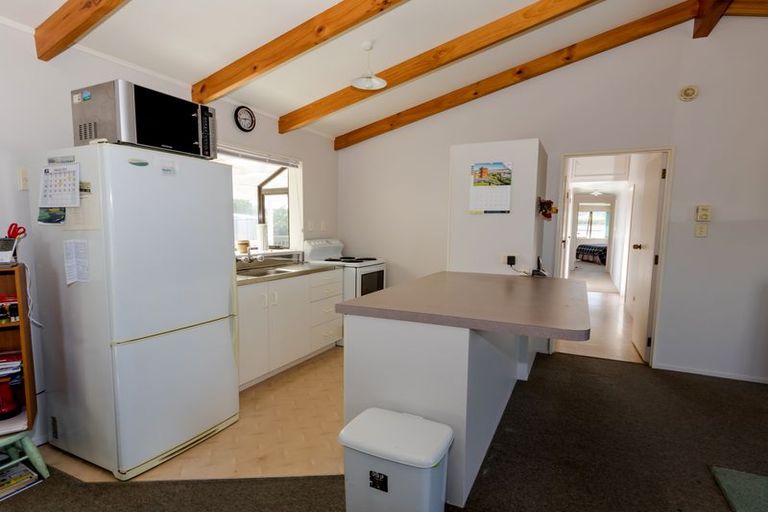 Photo of property in 35 Rangitane Loop Road, Kerikeri, 0294