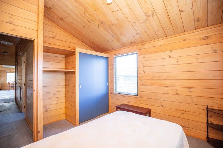 Photo of property in 12 Walton Place, Ngatea, 3503