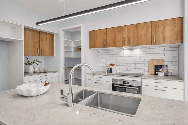 Photo of property in 12a Fairfield Road, Levin, 5510