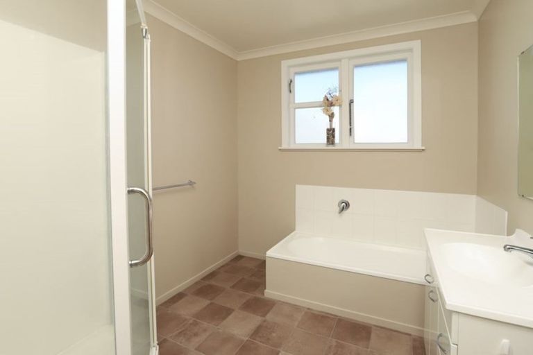 Photo of property in 19a Croall Crescent, St Andrews, Hamilton, 3200