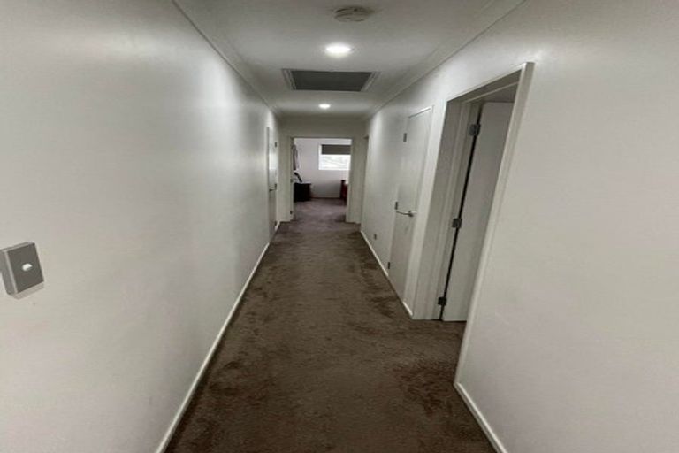 Photo of property in 5 Alloway Street, Westgate, Auckland, 0614