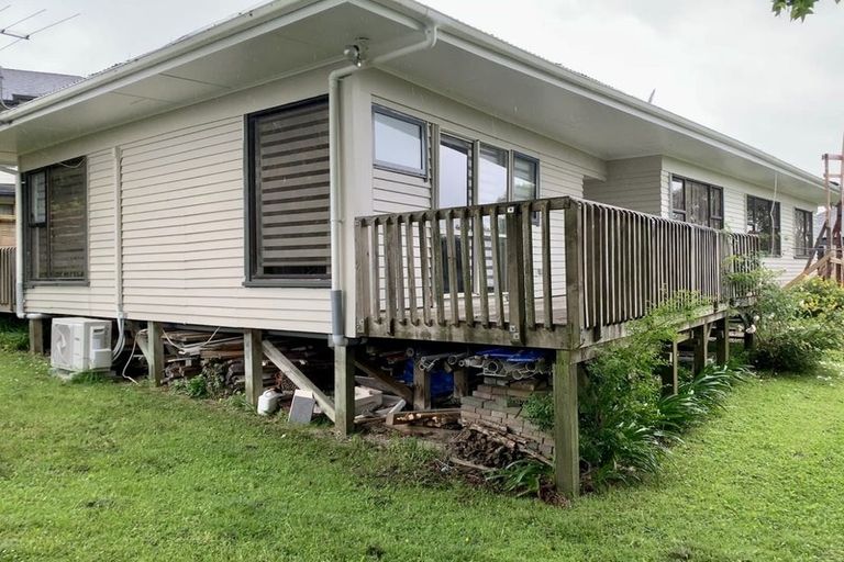 Photo of property in 11a Whitney Street, New Windsor, Auckland, 0600