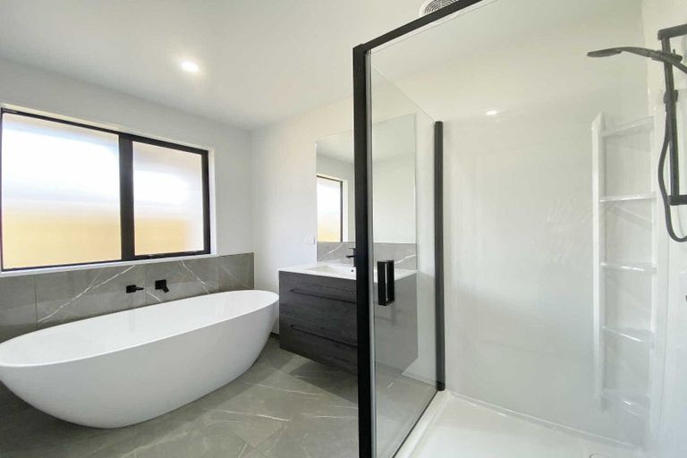 Photo of property in 72 Finn Avenue, Rolleston, 7615