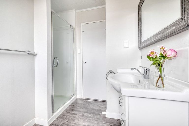 Photo of property in 42a Weld Street, Cambridge, 3434