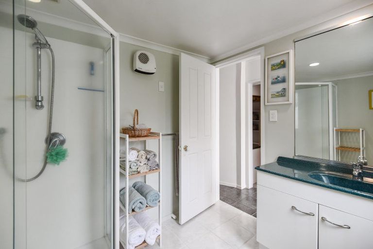 Photo of property in 127 Okere Road, Okere Falls, Rotorua, 3074