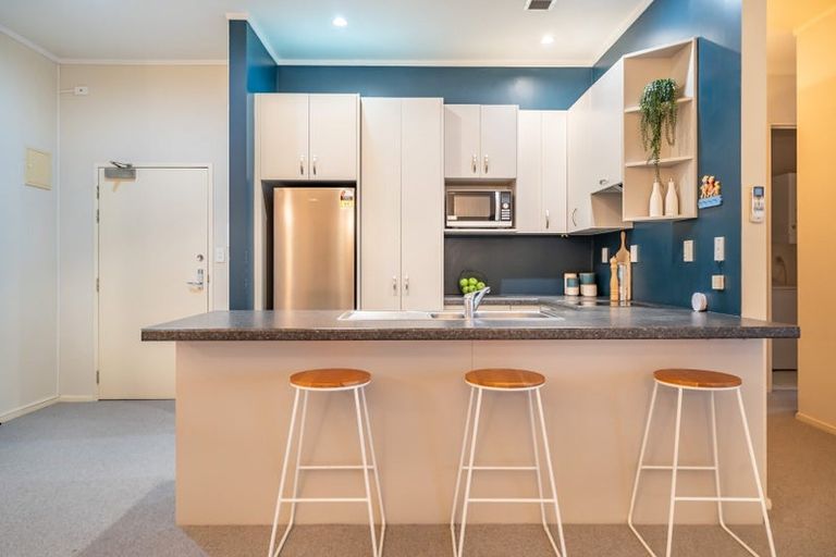 Photo of property in Tennyson Apartments, 16/25 Tennyson Street, Te Aro, Wellington, 6011