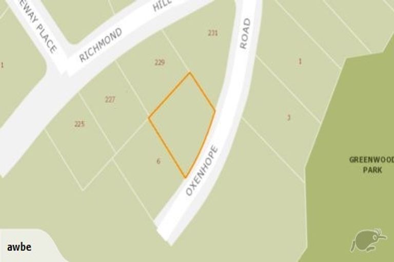 Photo of property in 4 Oxenhope Road, Richmond Hill, Christchurch, 8081