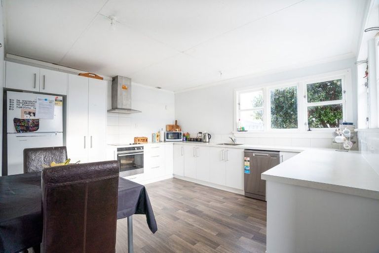 Photo of property in 15a Haybittle Street, Feilding, 4702