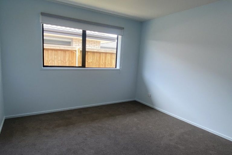 Photo of property in 2 Jasmine Street, Woodend, 7610