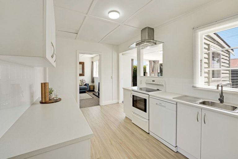 Photo of property in 16a Kirk Street, Otaki, 5512