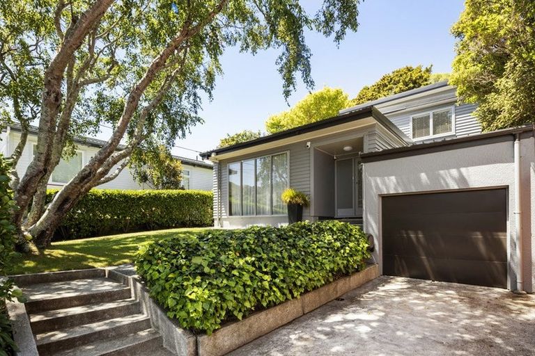 Photo of property in 52 Ottawa Road, Ngaio, Wellington, 6035