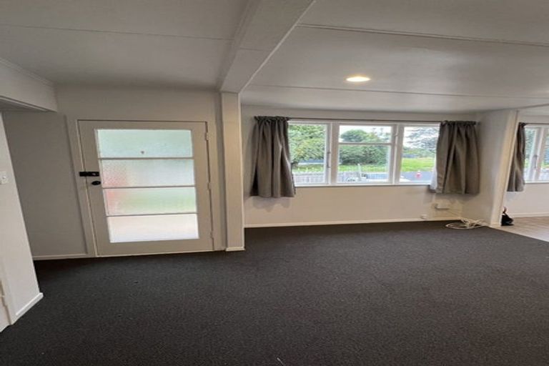 Photo of property in 35 Gilbert Road, Otara, Auckland, 2023