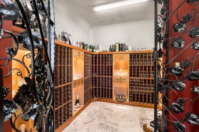 Photo of property in 82 Opoutere Road, Whangamata, 3691