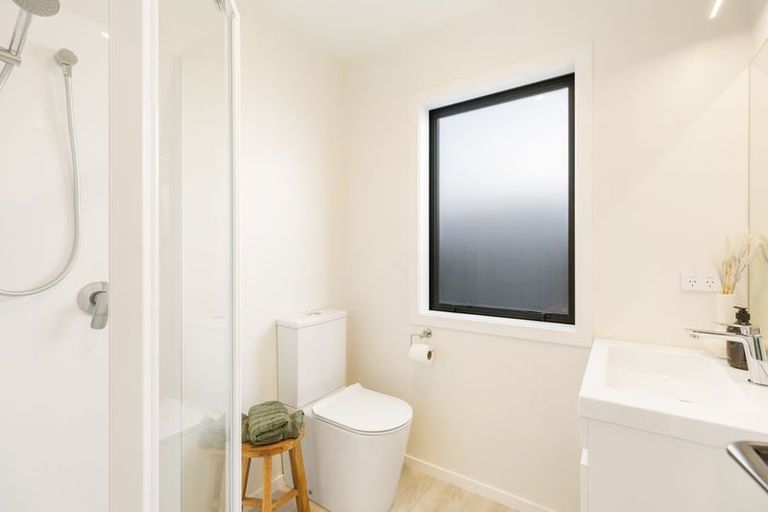Photo of property in 10 Waddell Street, Lake Hawea, 9382