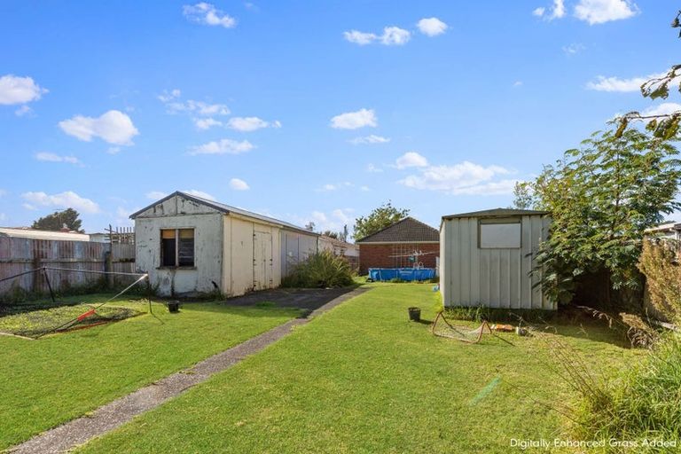 Photo of property in 49 Caius Avenue, Gonville, Whanganui, 4501