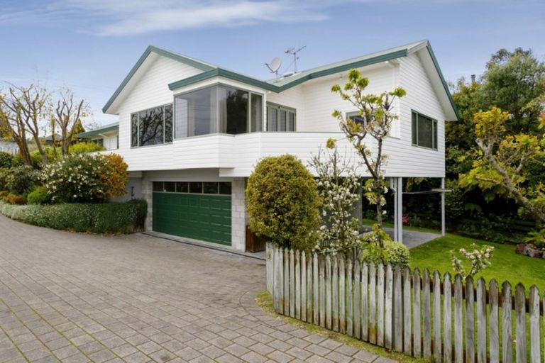 Photo of property in 2/59 Rokino Road, Hilltop, Taupo, 3330
