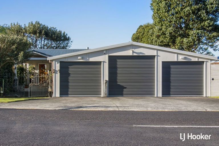 Photo of property in 21 The Crescent, Waihi Beach, 3611
