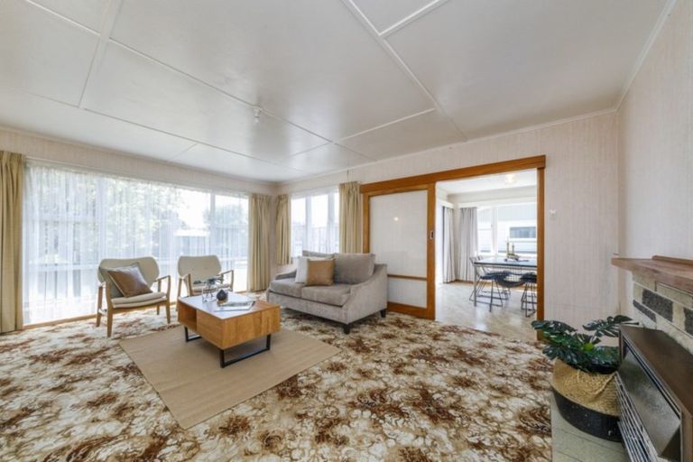 Photo of property in 6 Lockhart Avenue, Milson, Palmerston North, 4414