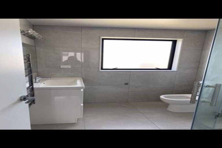 Photo of property in 12 Te Aramanu Crescent, Papakura, 2110