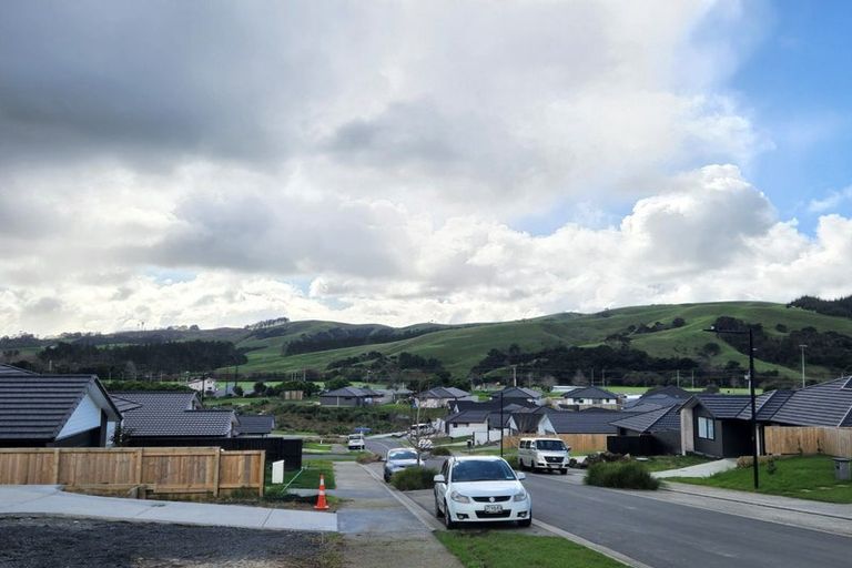 Photo of property in 24 Urumaraki Avenue, Helensville, 0800