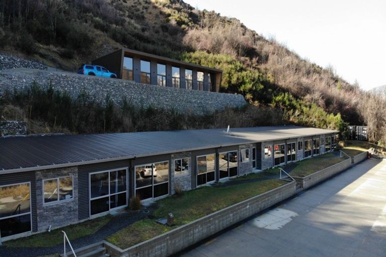 Photo of property in 10/66 Marina Drive, Frankton, Queenstown, 9300