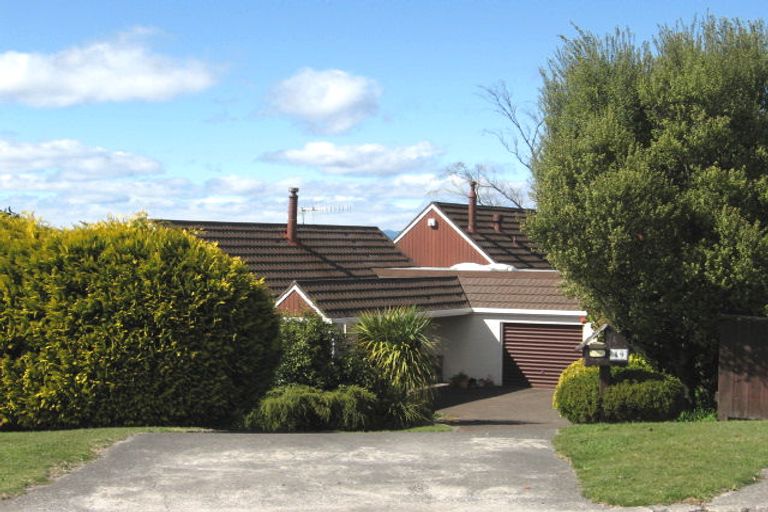 Photo of property in 19 Isobel Street, Acacia Bay, Taupo, 3330