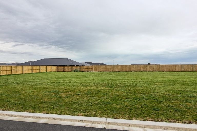 Photo of property in 27 Sanders Way, Rolleston, 7614