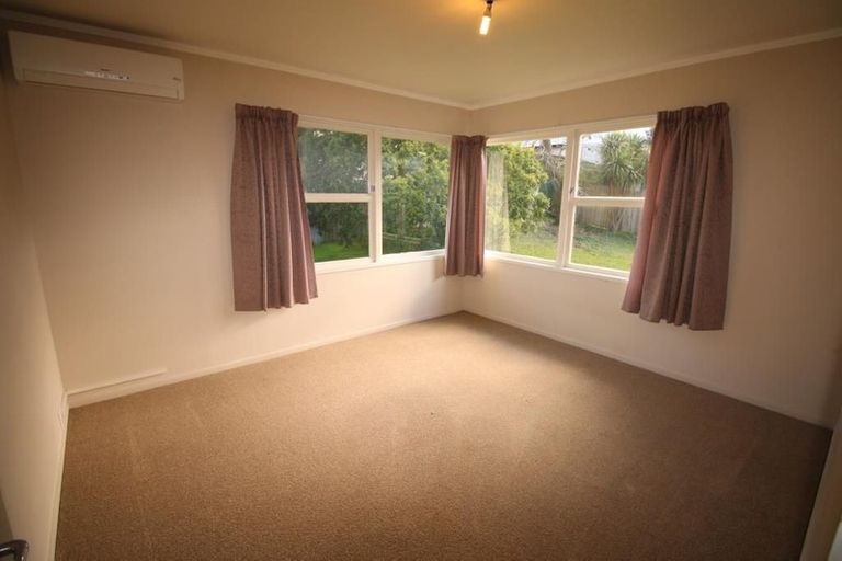 Photo of property in 153a Don Buck Road, Massey, Auckland, 0614